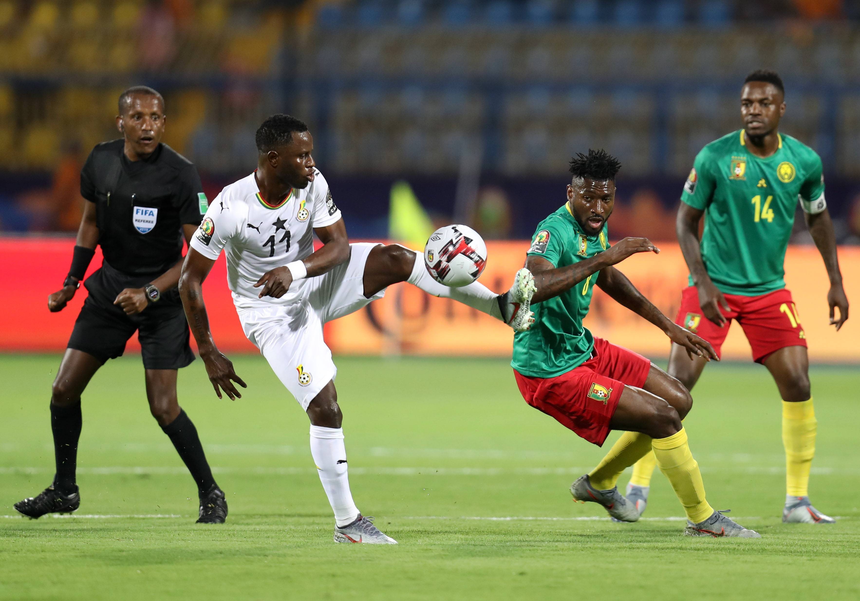 凭借多线作 凭借多线作